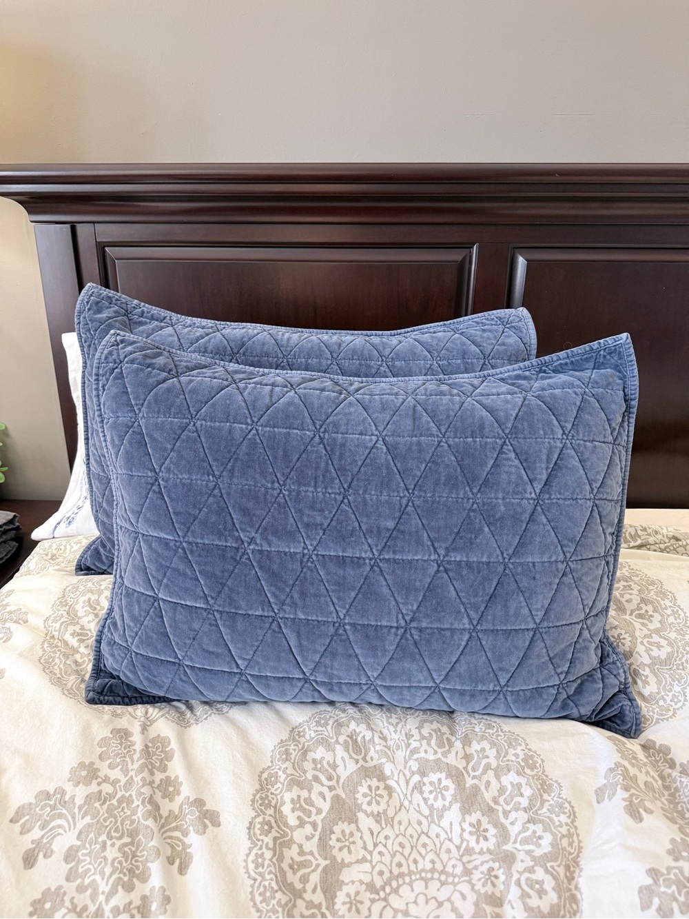 Threshold Velvet Quilted Stitch Pillow Shams Pair 2 Navy Blue
